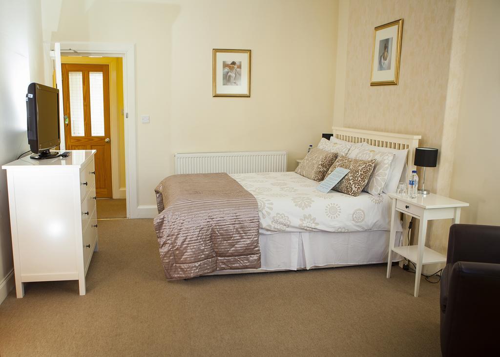 4Kt Guest House Единбург Екстериор снимка